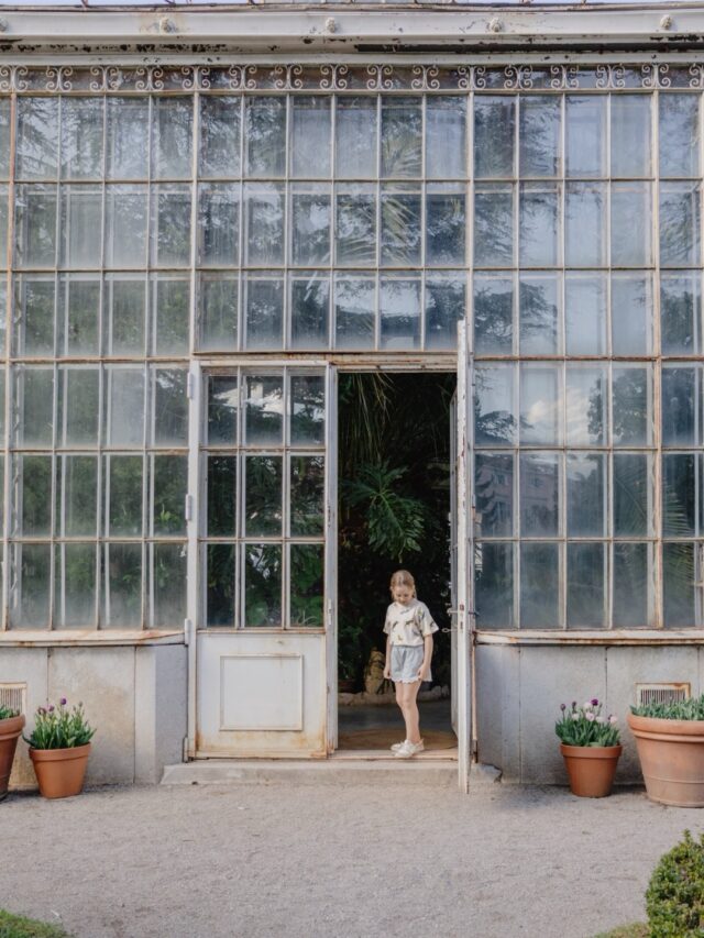 evo, ideja za en res krasen izlet in ideja za igriva, kvalitetna in udobna otroška oblačila:

📍 @garden_by_villa_mirasasso 
🦎 @molo @oliaslovenija

#idejazaizlet #botanicnivrtsezana #trajnostnamoda #molo
#qualityoverquantity oglas Olia d.o.o.